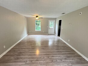 10226 Stone St NW in Covington, GA - Building Photo - Building Photo