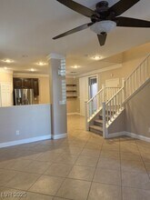 7195 Neches Ave in Las Vegas, NV - Building Photo - Building Photo