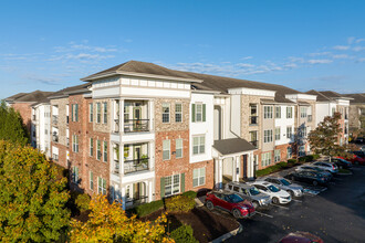 Cantare at Indian Lake Village in Hendersonville, TN - Building Photo - Building Photo