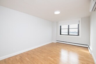 1422 Columbia Rd, Unit 12C in Boston, MA - Building Photo - Building Photo