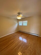 6151 W Thorndale Ave in Chicago, IL - Building Photo - Building Photo