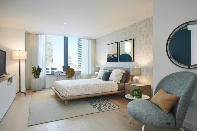 property at 3 Ct Square W