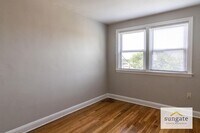 304 W Riverview Rd photo'