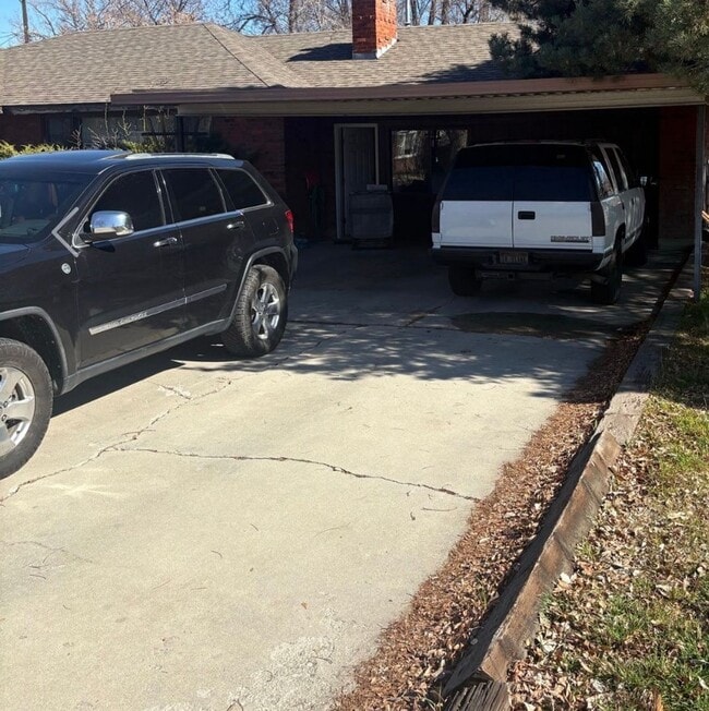 property at 2102 N Liberty St