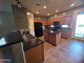 9 S 195th Ln in Buckeye, AZ - Building Photo - Building Photo