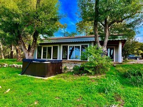 17313 W Beach Rd in Austin, TX - Building Photo - Building Photo