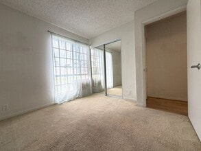 94-1471-1471 Waipio Uka St in Waipahu, HI - Building Photo - Building Photo