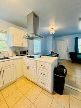 1625 Rebecca St in Pensacola, FL - Building Photo - Building Photo