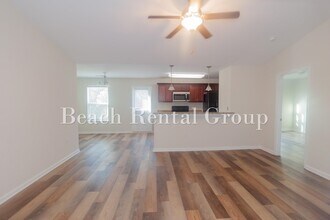 1501 Leatherman Rd in Conway, SC - Foto de edificio - Building Photo