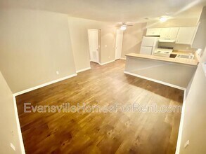 1012 Mary St in Evansville, IN - Building Photo - Building Photo