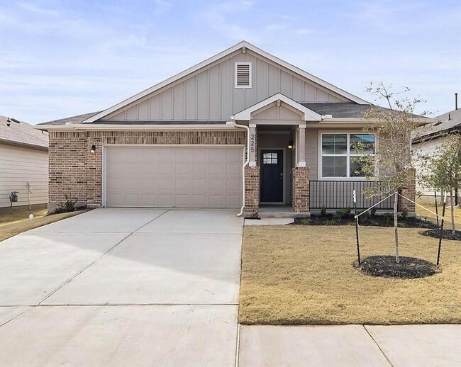 property at 225 Caddo Bnd