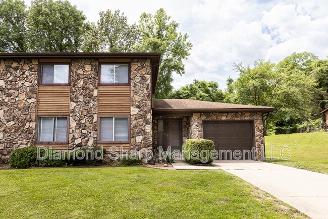 property at 29 Innsbruck Ln