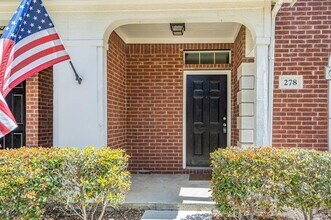 278 Legends Dr in Lewisville, TX - Building Photo - Building Photo