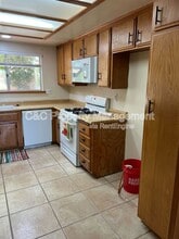 1767 Cooper St in Hemet, CA - Building Photo - Building Photo