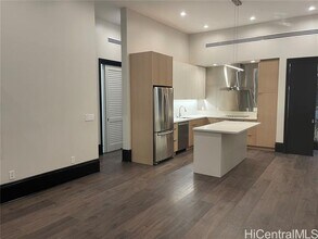 206 Merchant St in Honolulu, HI - Building Photo - Building Photo