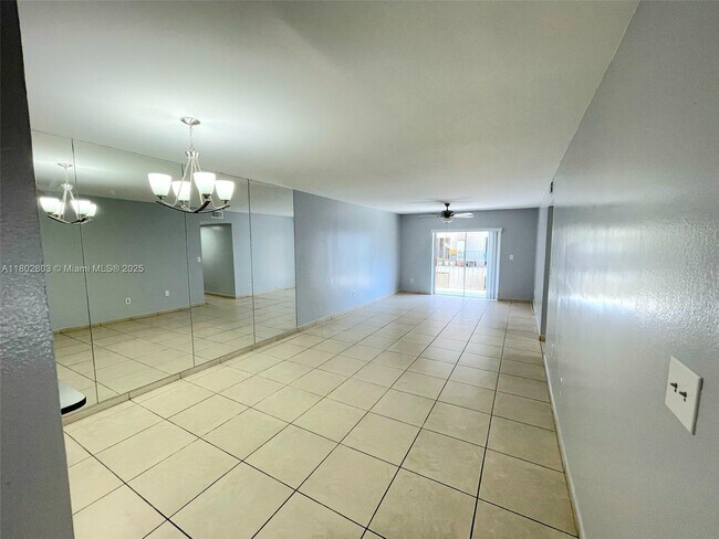1630 W 46th St in Hialeah, FL - Building Photo - Building Photo