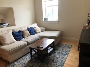 110 Cypress St in Brookline, MA - Building Photo - Building Photo