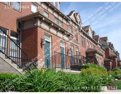 1311 Turner Rd in Lansing, MI - Building Photo