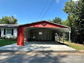 811 Kennedy St in Shelby, NC - Building Photo - Building Photo