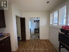 415 Mt Pleasant Rd in Brantford, ON - Building Photo - Building Photo