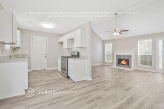 4785 Janice Dr in College Park, GA - Building Photo - Building Photo