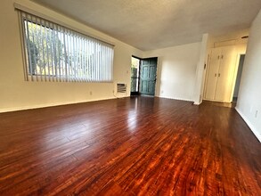 225 E Ada Ave in Glendora, CA - Building Photo - Building Photo