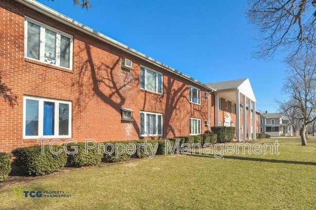 property at 445 Elm Pl