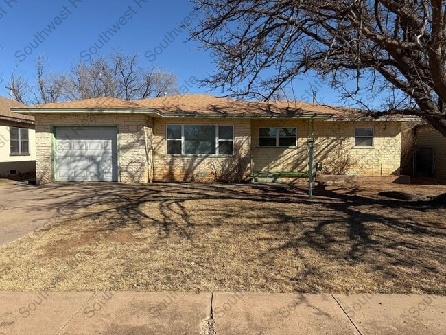 property at 2809 Ross St