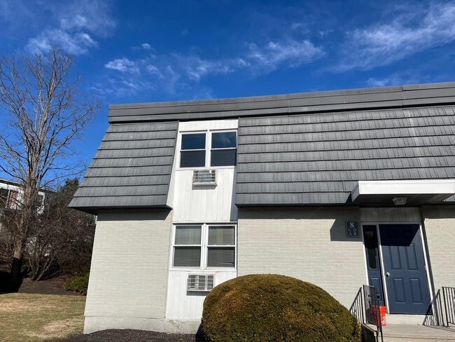 property at 8 White Gate Rd