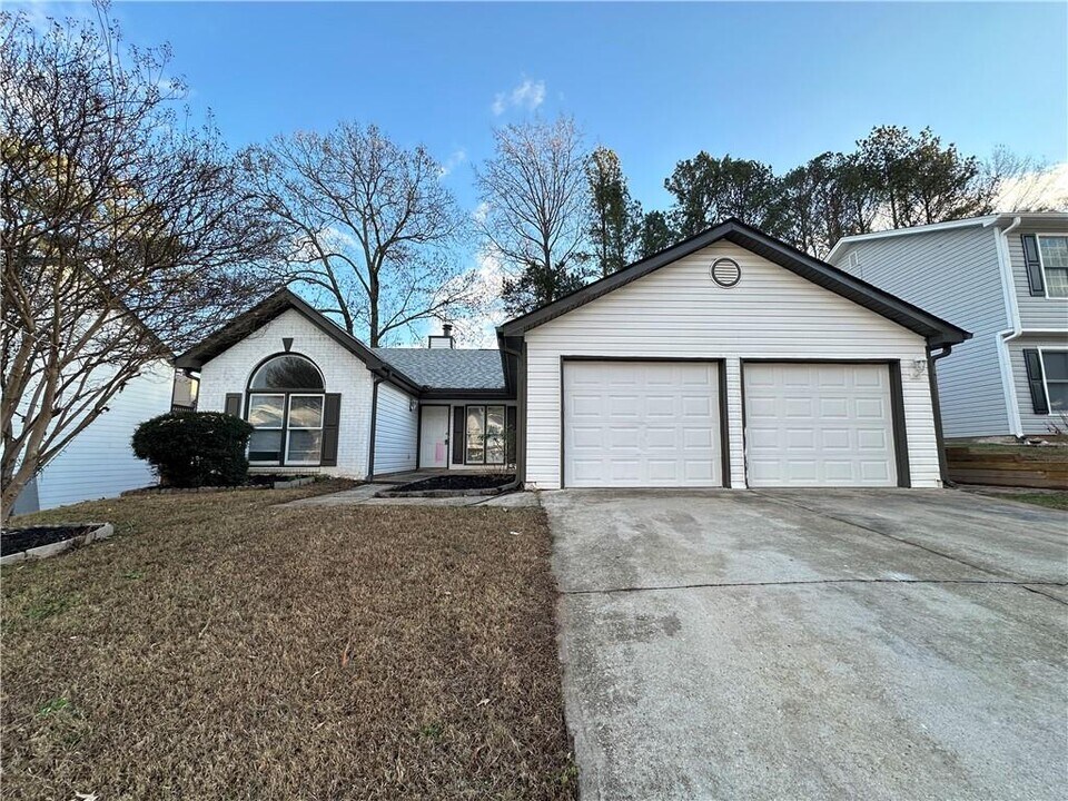 510 Heathgate Dr SW in Lawrenceville, GA - Building Photo