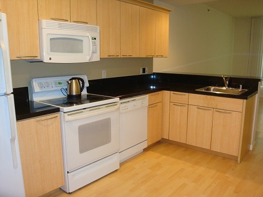 1 Lakeside Dr, Unit 601 in Oakland, CA - Building Photo - Building Photo