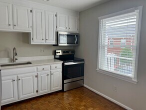 222 Fairmont Ct in Nashville, TN - Building Photo - Building Photo