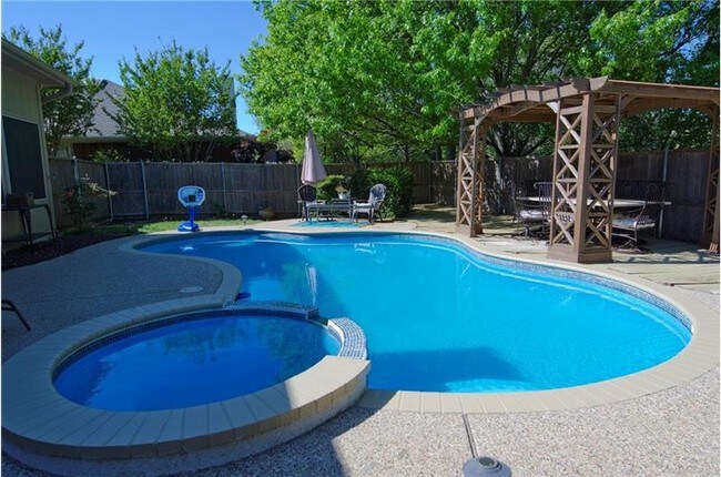 4924 Timberview Dr in Flower Mound, TX - Building Photo - Building Photo