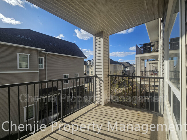 property at 7331 Terwillegar Dr S NW
