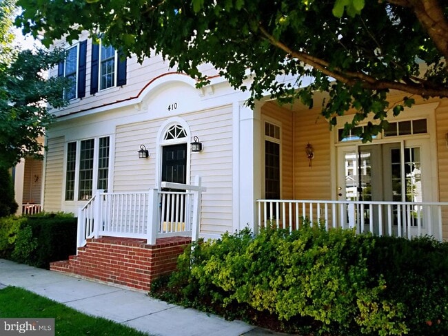 410 Robena Way in Rockville, MD - Building Photo - Building Photo