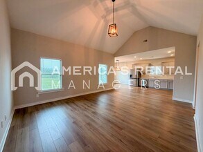 110 Keswick Dr in Eastaboga, AL - Building Photo - Building Photo