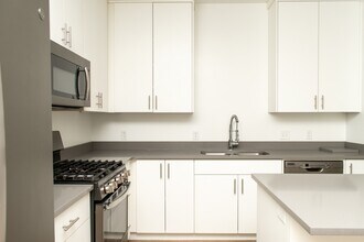 423 W 85 S in Providence, UT - Building Photo - Building Photo