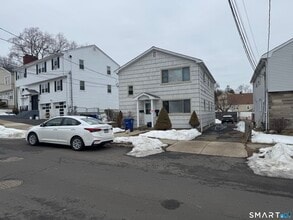 214 Ruth St in Bridgeport, CT - Building Photo - Building Photo