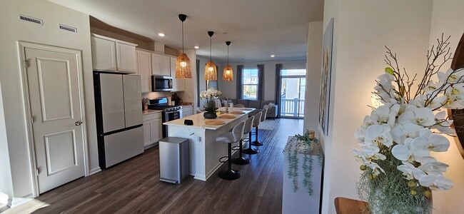 2227 Glacier St in Mundelein, IL - Building Photo - Building Photo