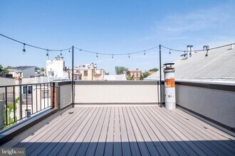 129 Catharine St in Philadelphia, PA - Building Photo - Building Photo