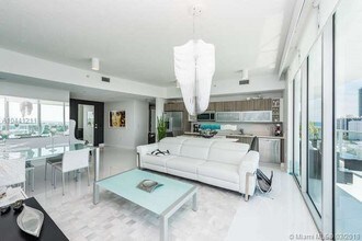 6700 Indian Creek Dr-Unit -# PH7 in Miami Beach, FL - Building Photo - Building Photo