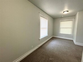 1627 Alston Ave in Fort Worth, TX - Building Photo - Building Photo