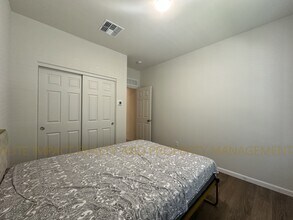 6637 E Via De Los Compas in Tucson, AZ - Building Photo - Building Photo