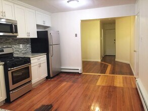 74 Frankfort St, Unit 2R in Boston, MA - Building Photo - Building Photo