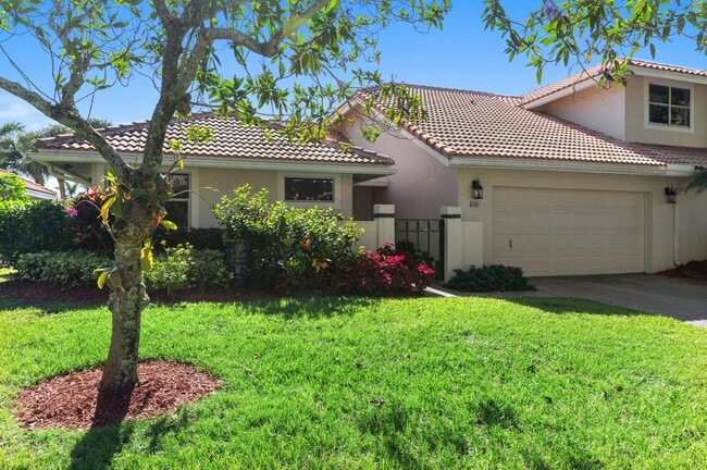 2162 NW 52nd St