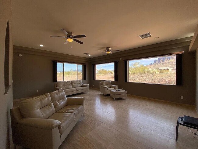 3528 N Val Vista Rd in Apache Junction, AZ - Building Photo - Building Photo