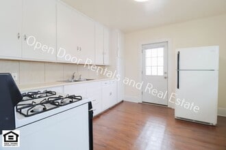 204 W Houston St in Garrett, IN - Building Photo - Building Photo