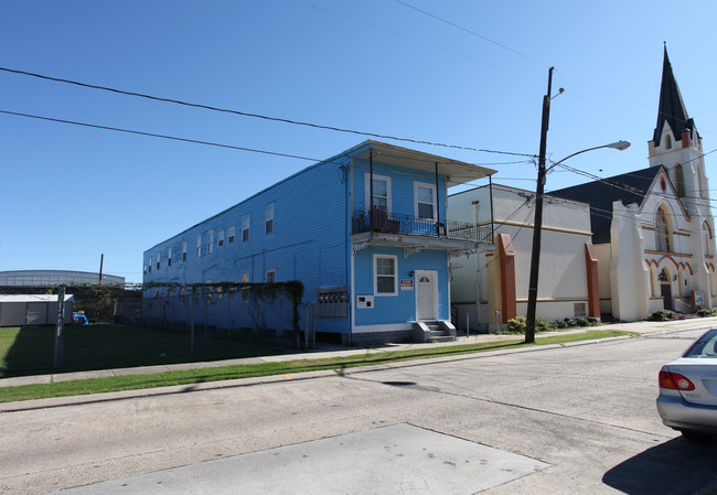 1913 1st St in New Orleans, LA - Building Photo - Building Photo