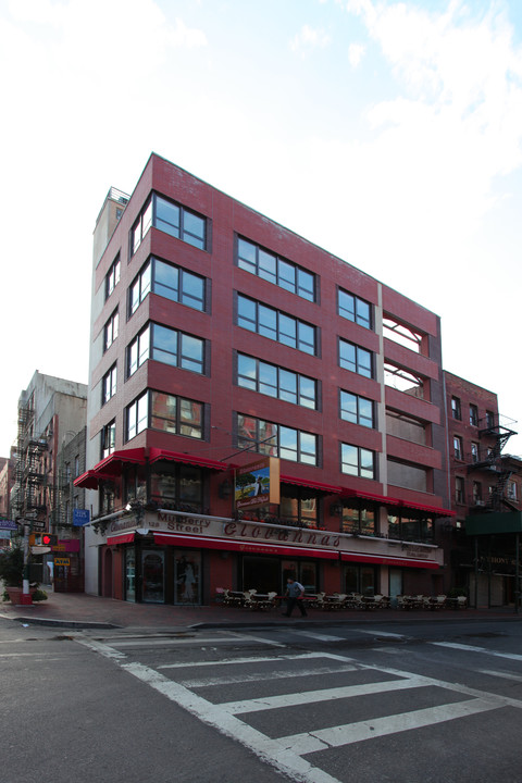 128 Mulberry St in New York, NY - Foto de edificio