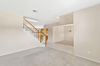 207 Colby Ln in Cedar Park, TX - Foto de edificio - Building Photo